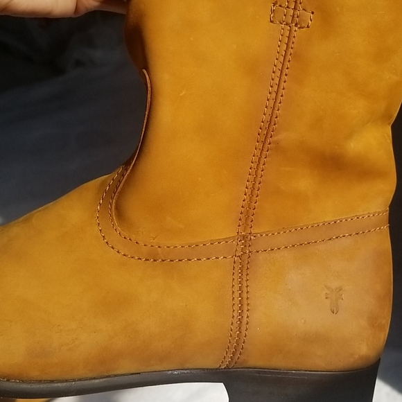 FRYE Leather Short Western Boots - Picture 13 of 16